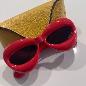 Inflated cateye sunglasses in nylon with LOEWE signature on the arm.